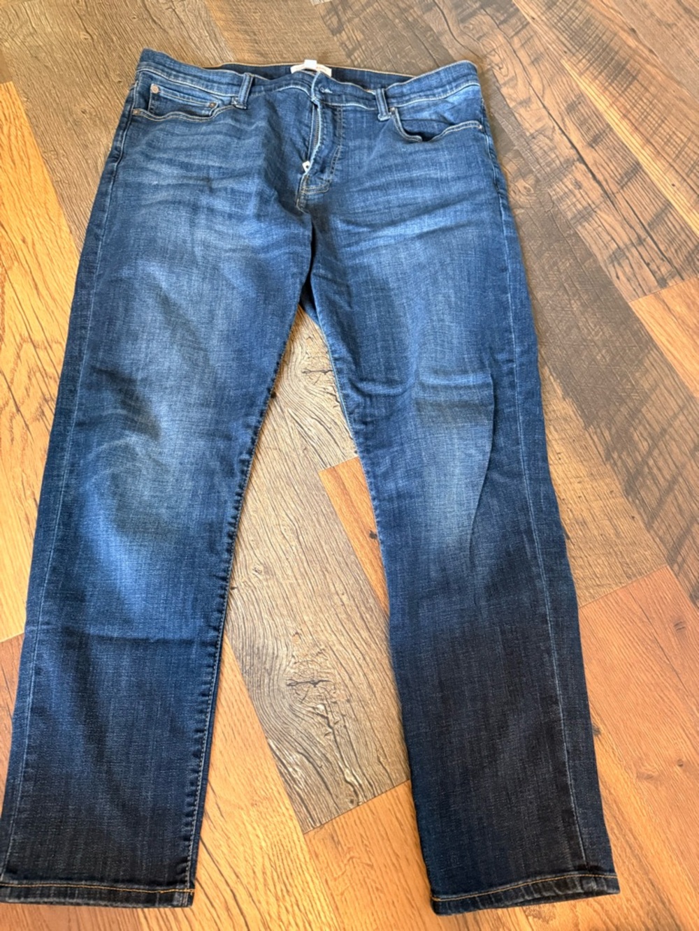 Lucky Brand Men's Blue Slim Athletic Fit  Jeans